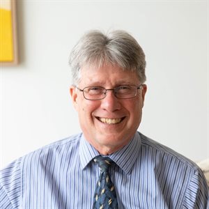 Dennis Breznak